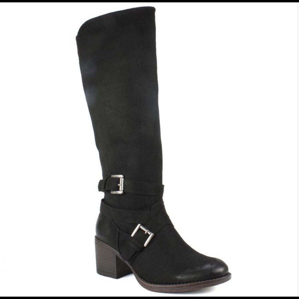 NIB WIDE WIDTH & CALF WHITE MOUNTAIN BOOT 9 W-WC